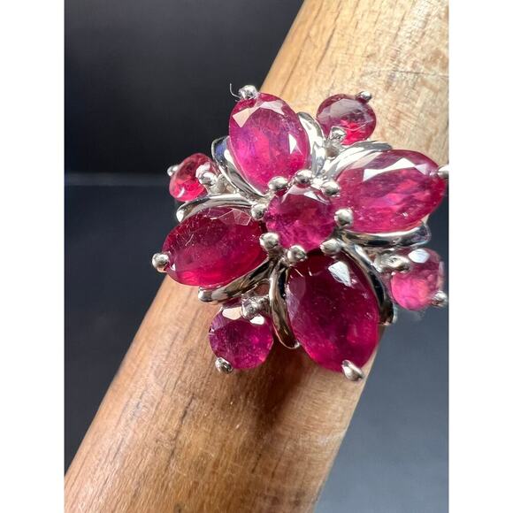 Vintage ruby flower cluster sterling silver ring size 7 - Picture 11 of 16
